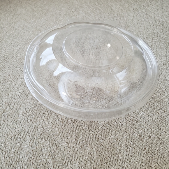 Plastic Bowls - Picture 7 of 10